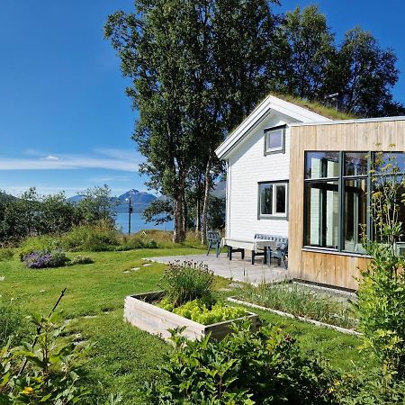 Gamtunet Lyngen Svensby Buitenkant foto