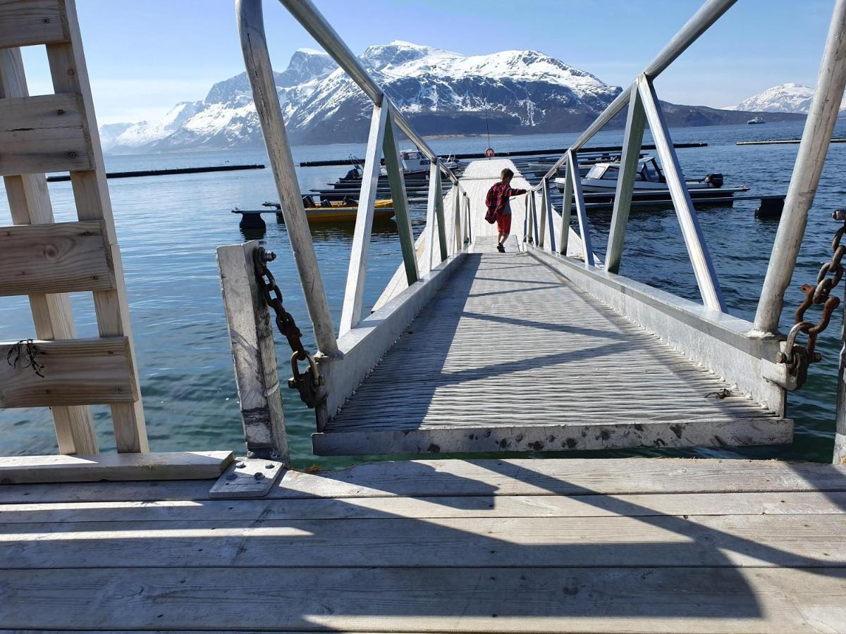 Gamtunet Lyngen Svensby Buitenkant foto